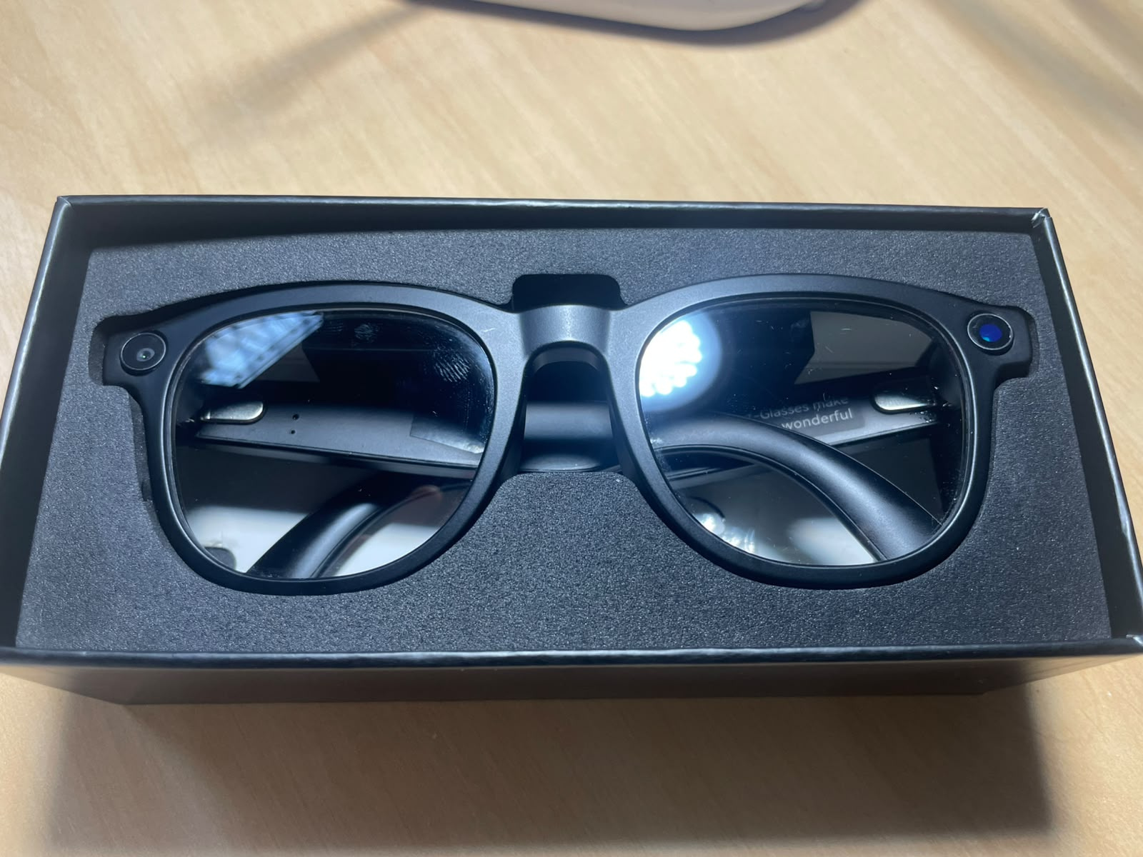 Óculos Inteligente AI Glasses Pro — Câmara POV, Áudio Bluetooth e Assistente IA — óculos inteligente recondicionado com câmera — foto 4